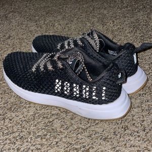 NOBULL WOMEN'S MESH RUNNER BLACK SNEAKERS